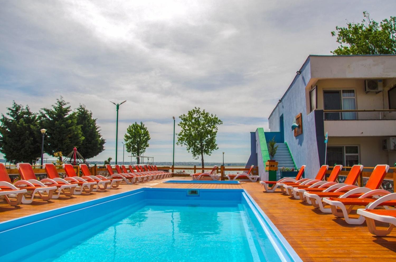 Voila Mamaia Hotel Exterior foto