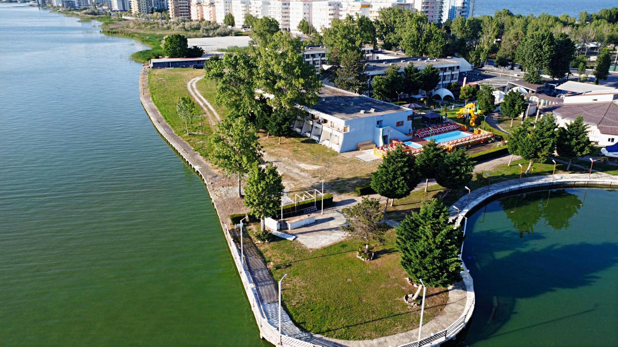 Voila Mamaia Hotel Exterior foto